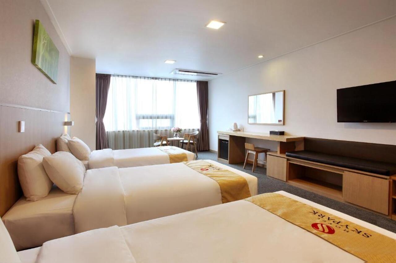 Hotel Skypark Jeju 1 Екстер'єр фото