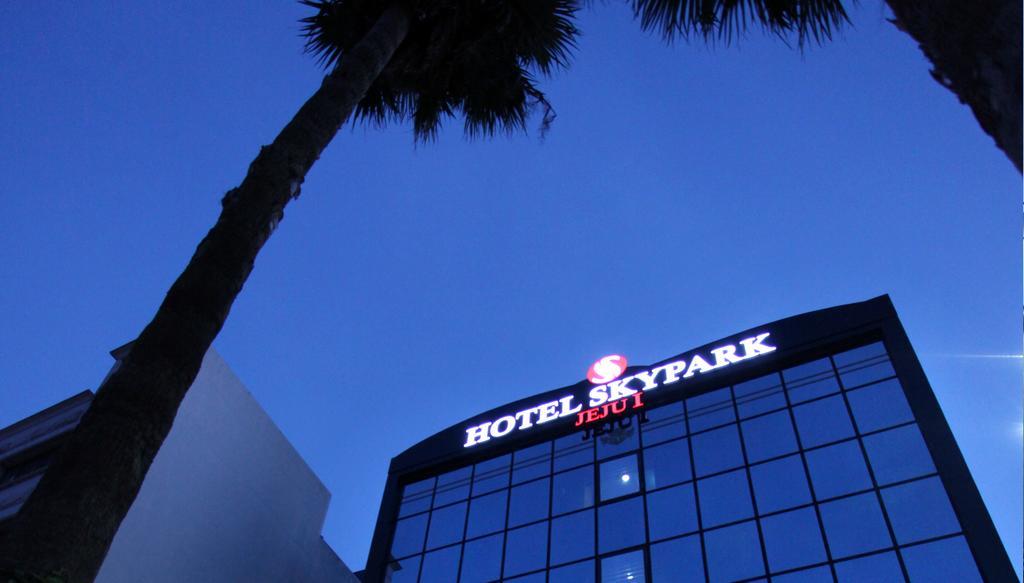 Hotel Skypark Jeju 1 Екстер'єр фото