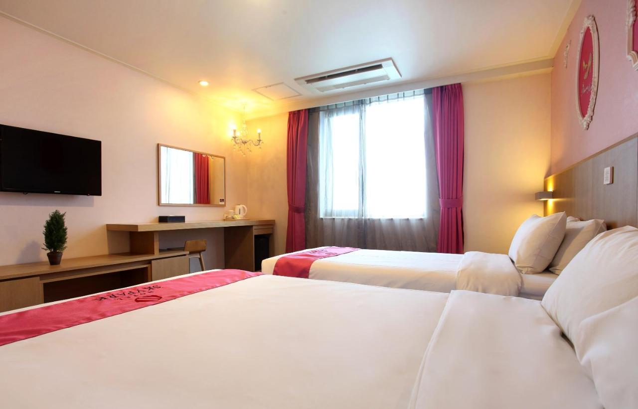 Hotel Skypark Jeju 1 Екстер'єр фото